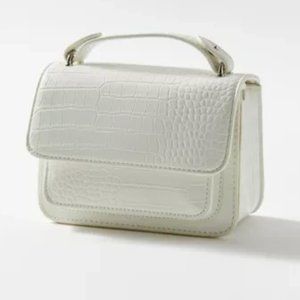 HVISK RENEI MATTE TRACE - White Alyssum